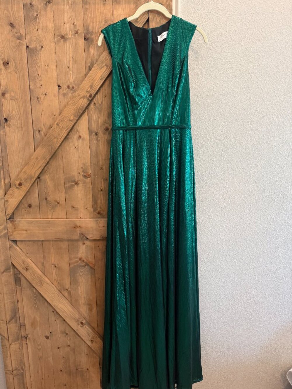 Ieena for Mac Duggal Green Metallic Evening Gown Dress (Size 2)